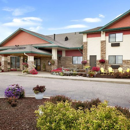 Super 8 By Wyndham Eveleth Motel Exterior foto